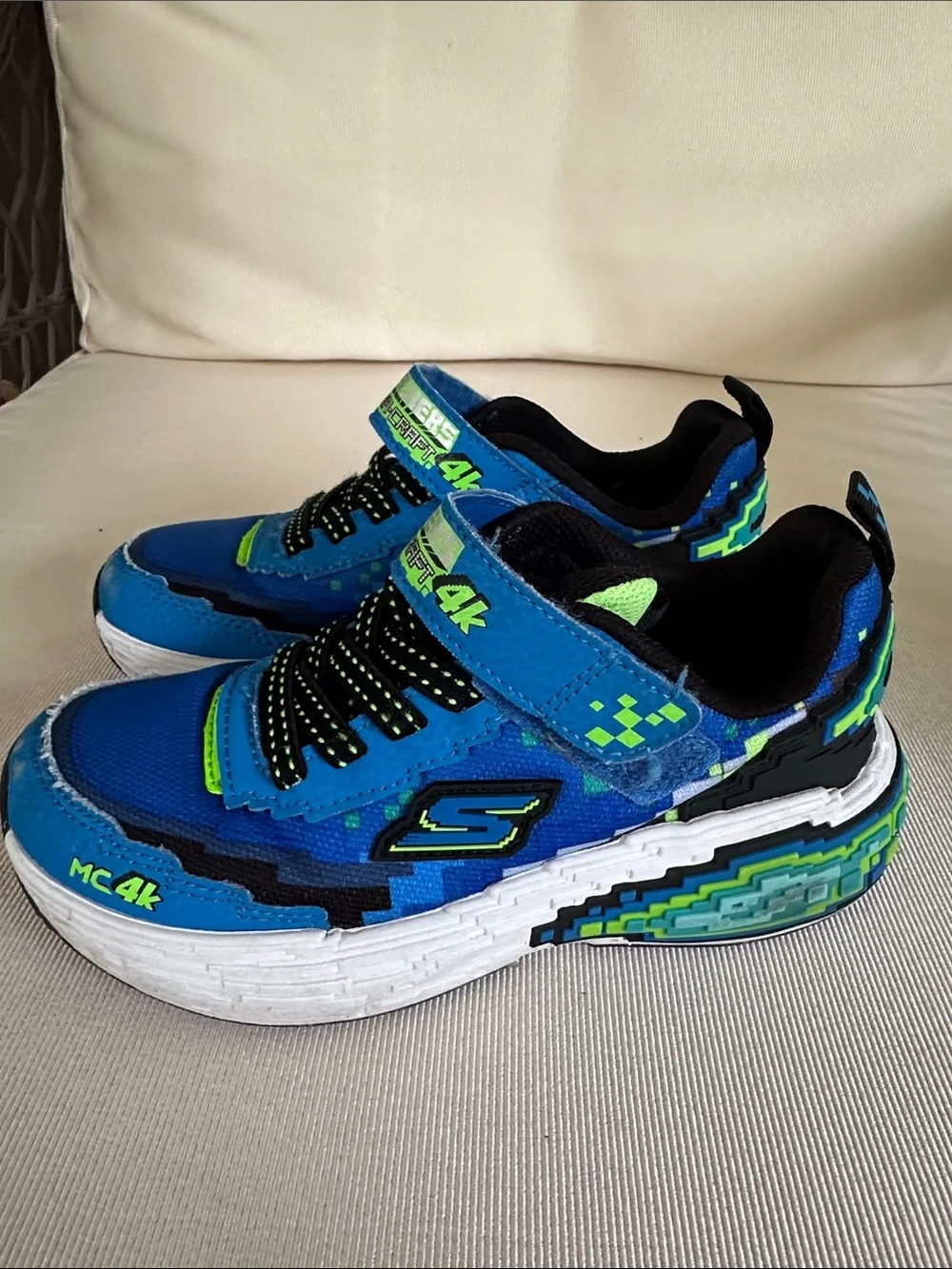 Skechers Mega Craft 4K Kids Blue and Neon Green Sneakers size 12 toddler